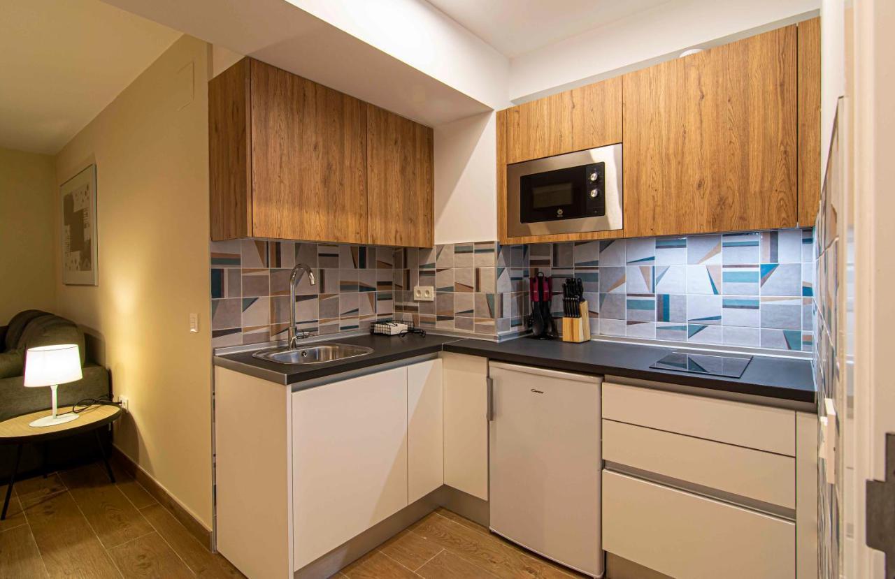 Apartamentos 1 Abril Málaga Extérieur photo