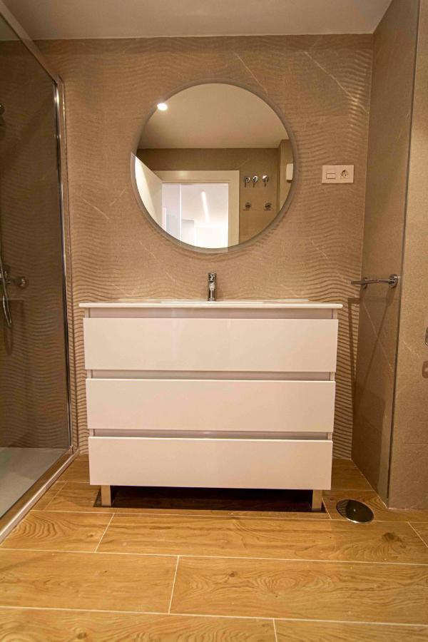 Apartamentos 1 Abril Málaga Extérieur photo